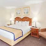 Baymont By Wyndham Kalamazoo West