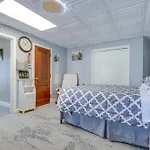 Cozy Kalamazoo Studio, 4 Mi To Downtown Area!