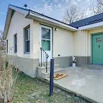 Cozy Kalamazoo Studio, 4 Mi To Downtown Area!