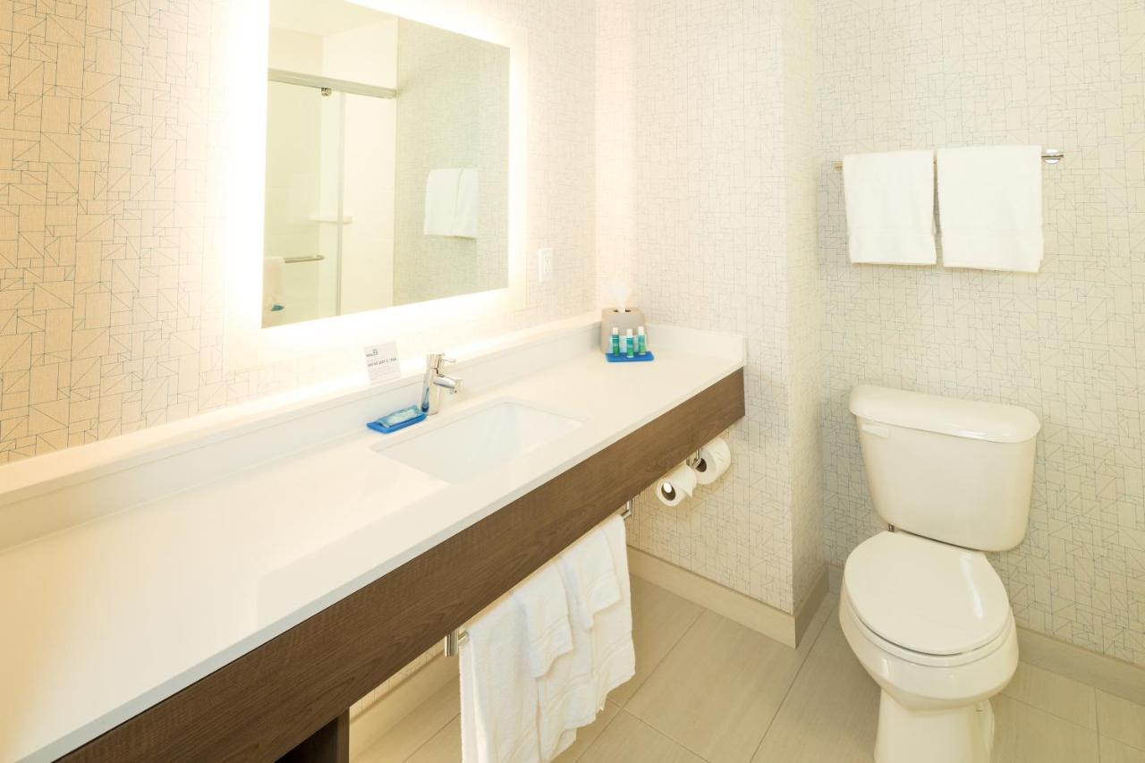 Express & - West By Ihg Hotel Kalamazoo