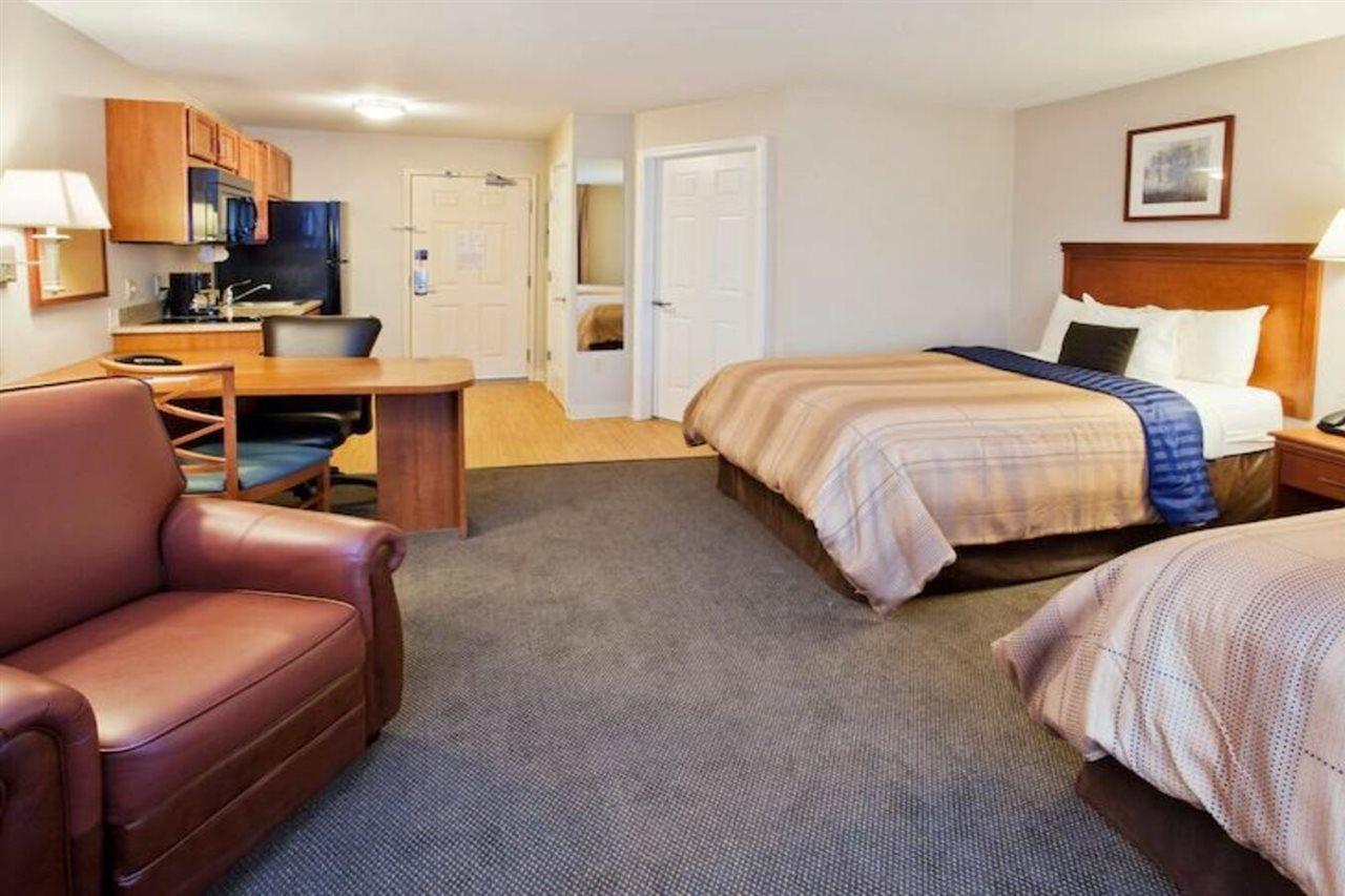 Candlewood By Ihg 2*