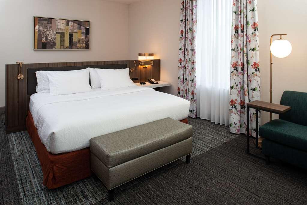 Hilton Garden Downtown Hotel 3*