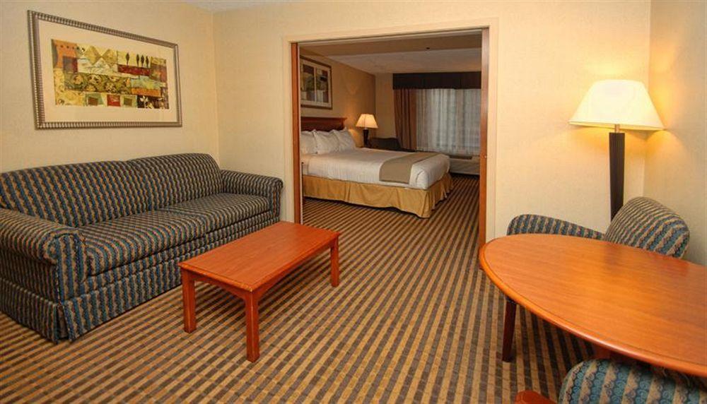 Hotel Express & Kalamazoo, An Ihg
