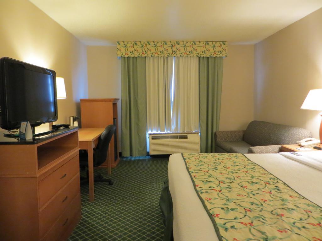 Baymont By Wyndham East Hotel Kalamazoo