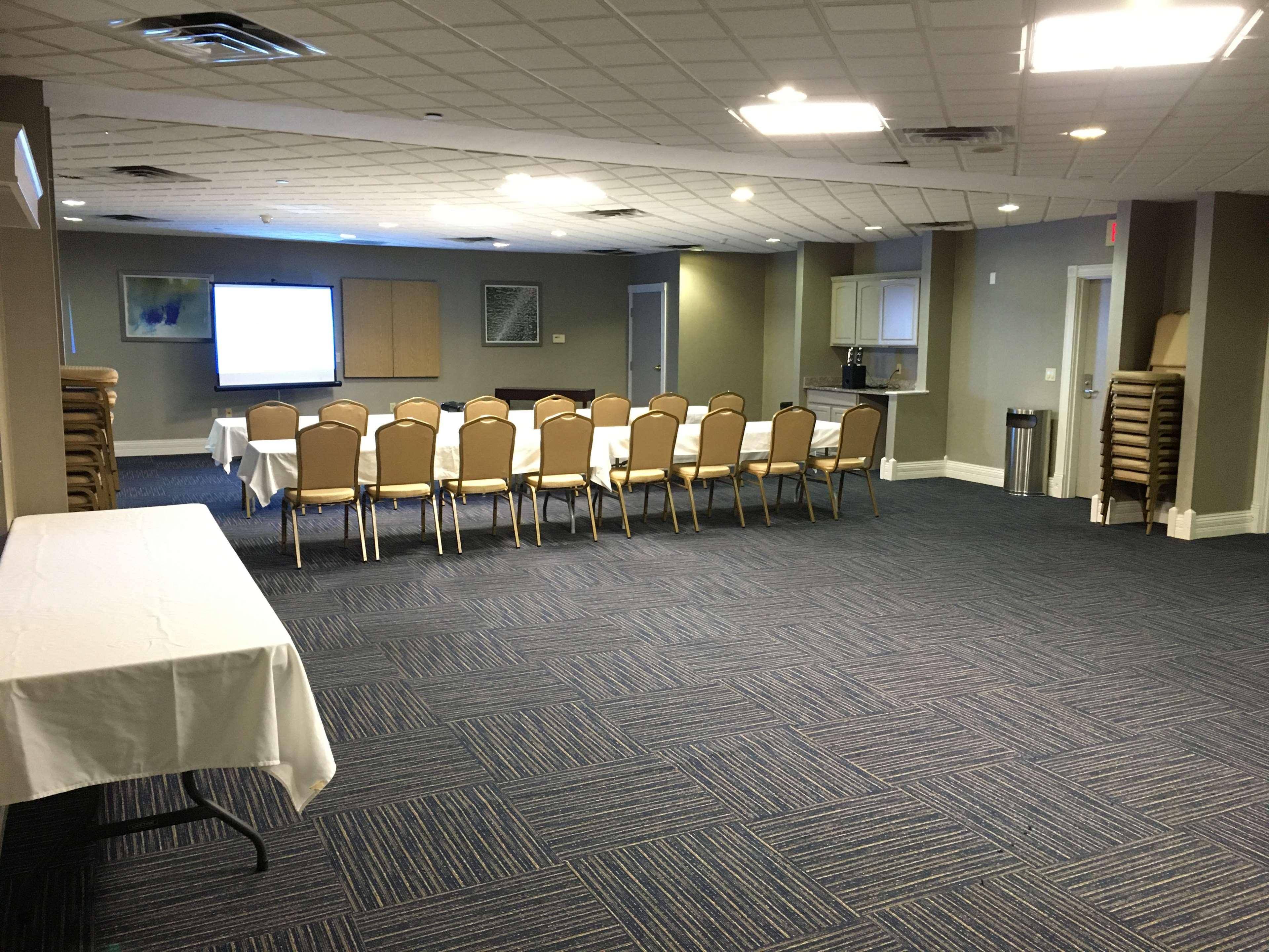 Western 3* Kalamazoo