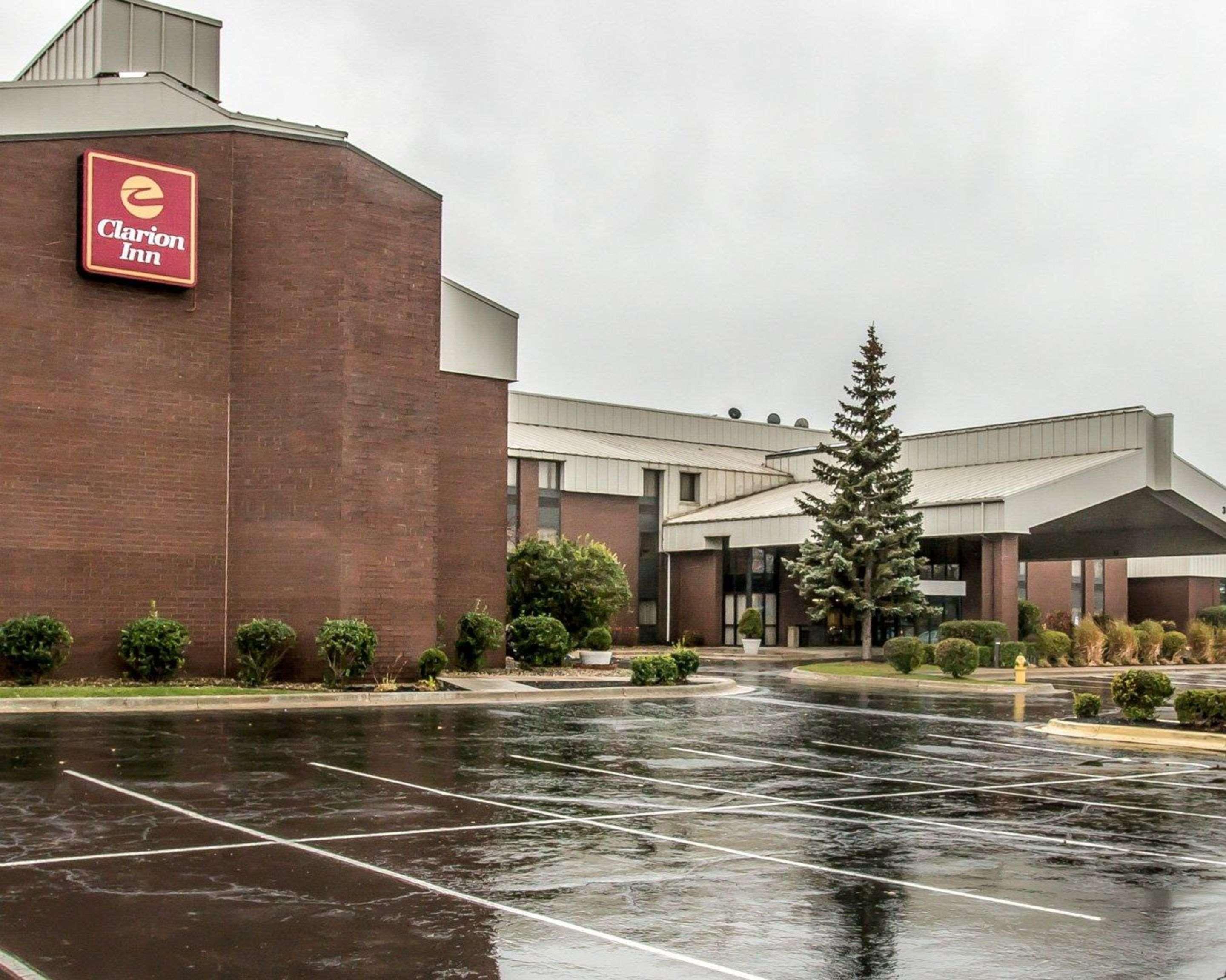 Clarion Inn 3*