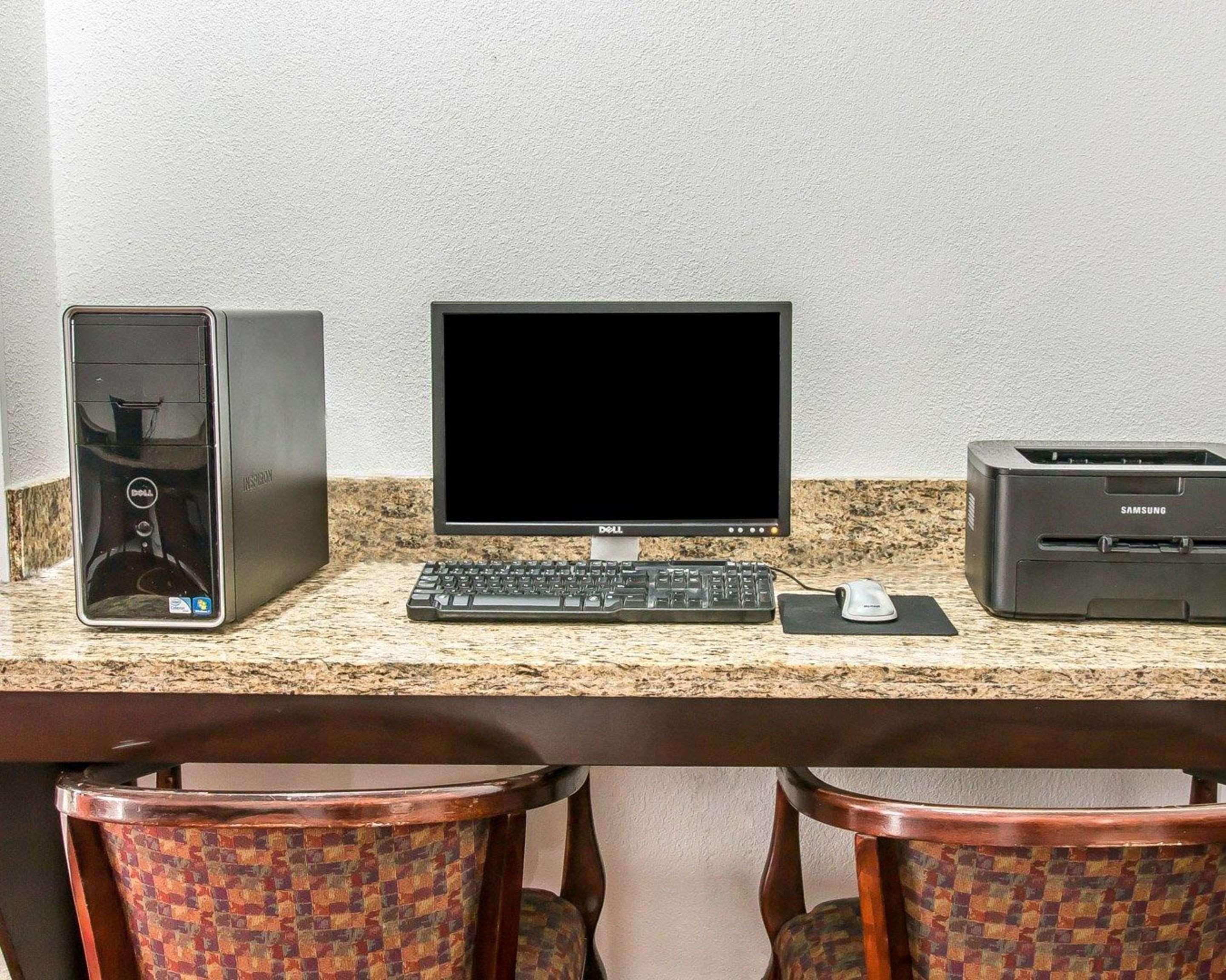 Clarion 3* Kalamazoo
