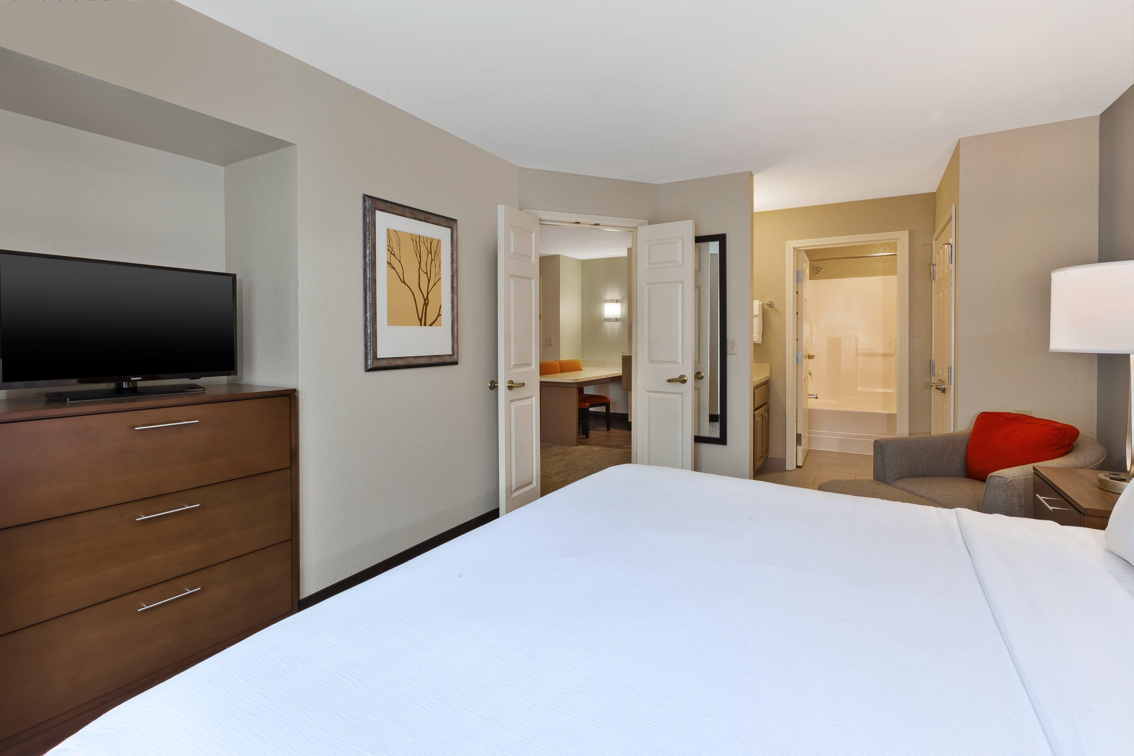 Staybridge By Ihg Hotel Kalamazoo