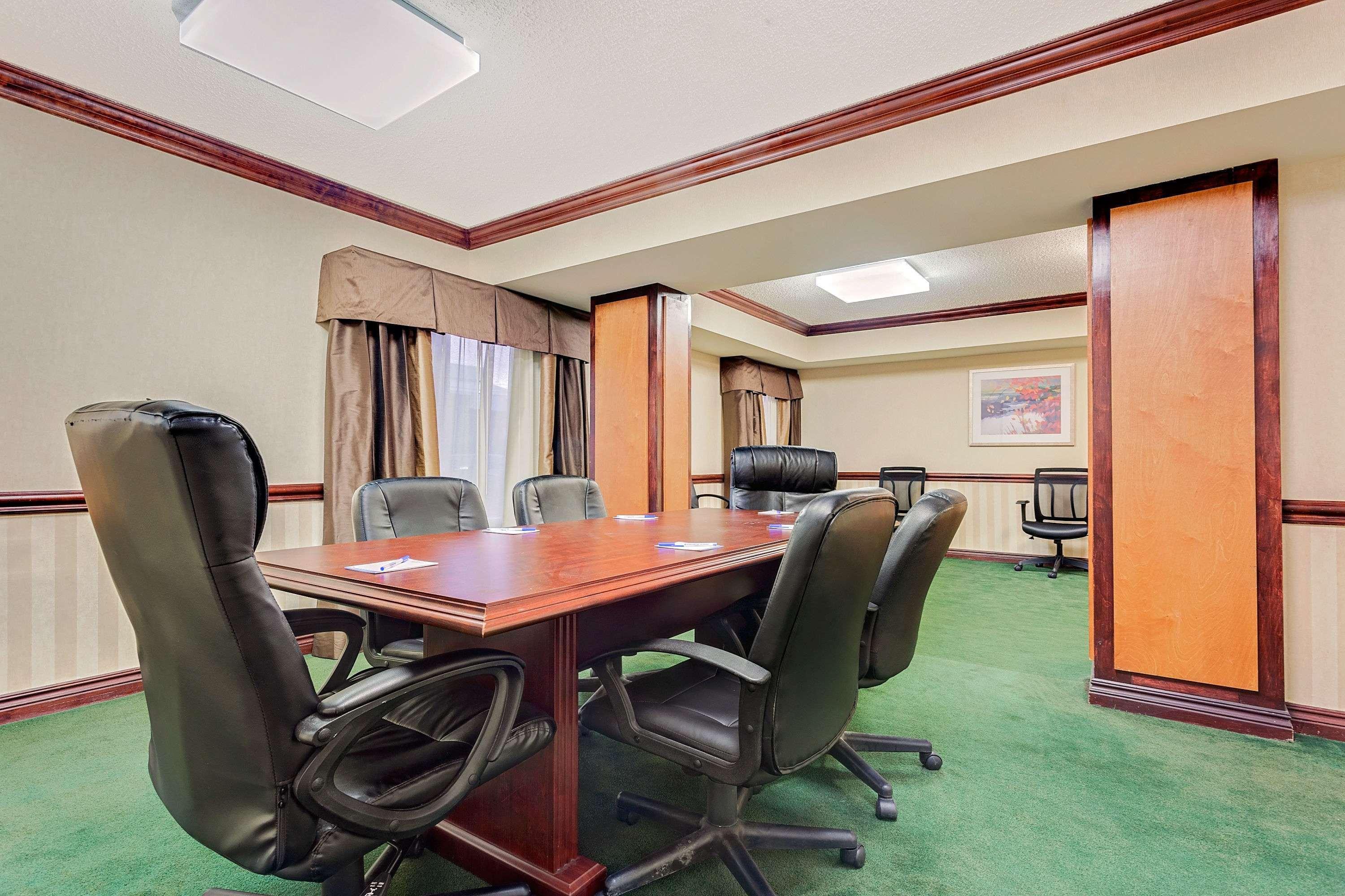 Baymont By Wyndham East Hotel Kalamazoo