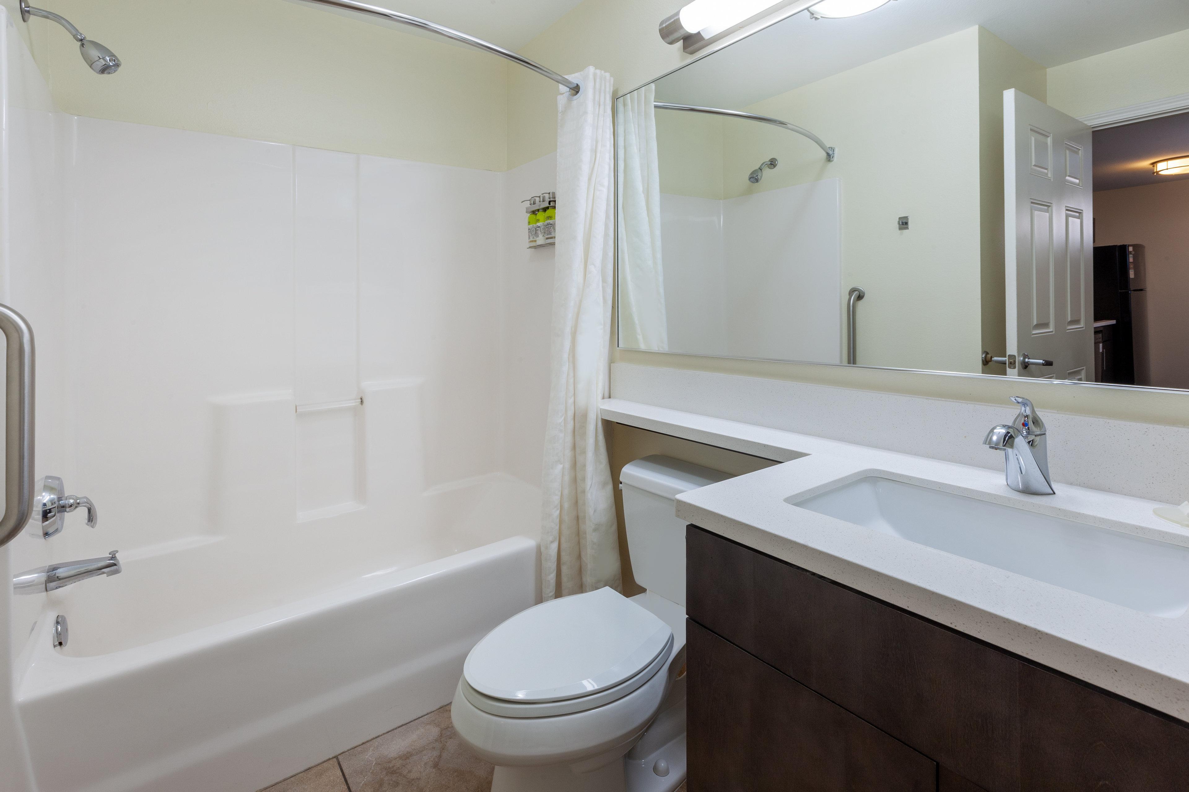 Candlewood By Ihg Hotel