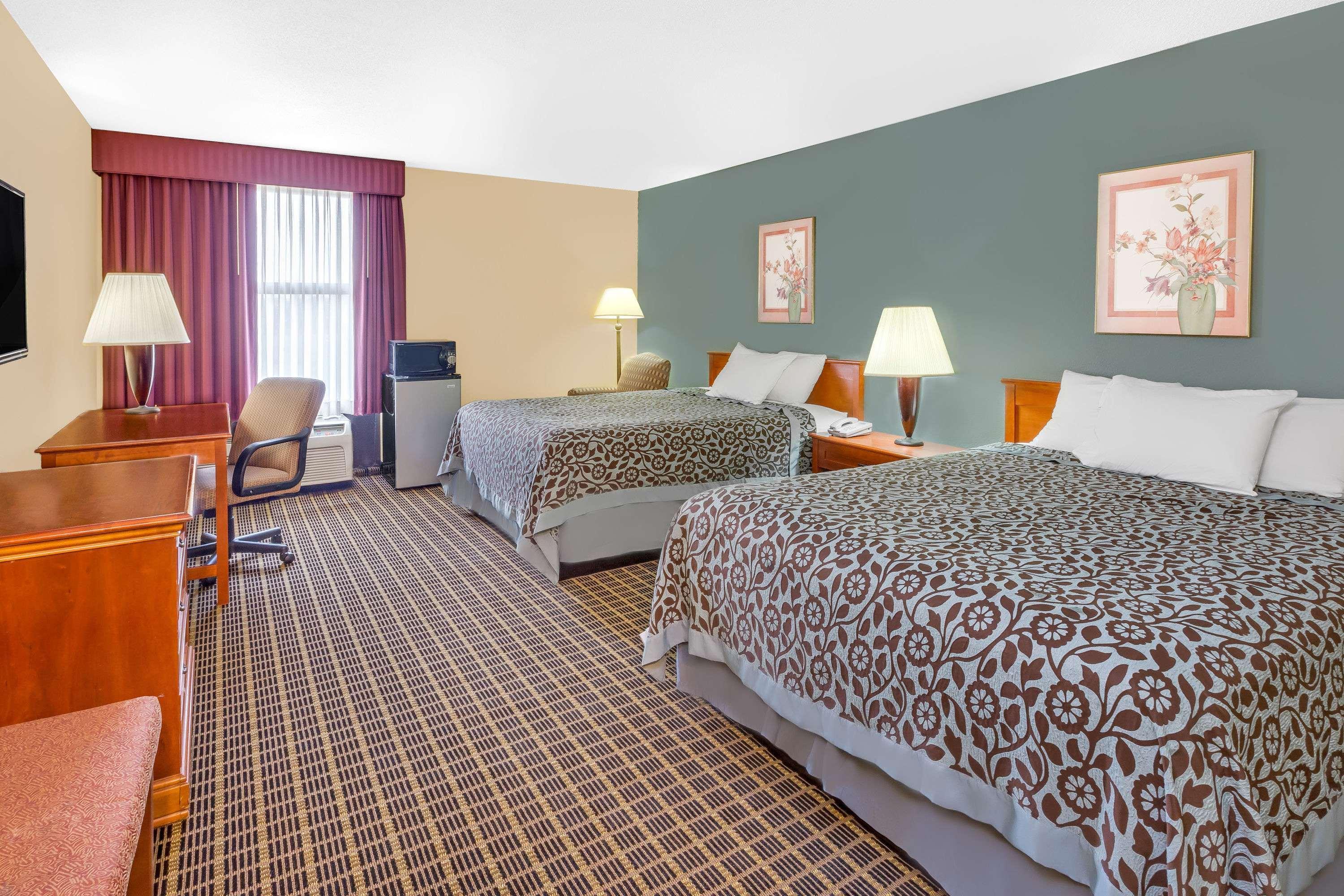 Days & By Wyndham Motel