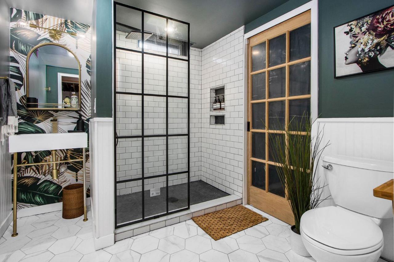 Boho Cozy Home, Quiet, Free Parking * Kalamazoo