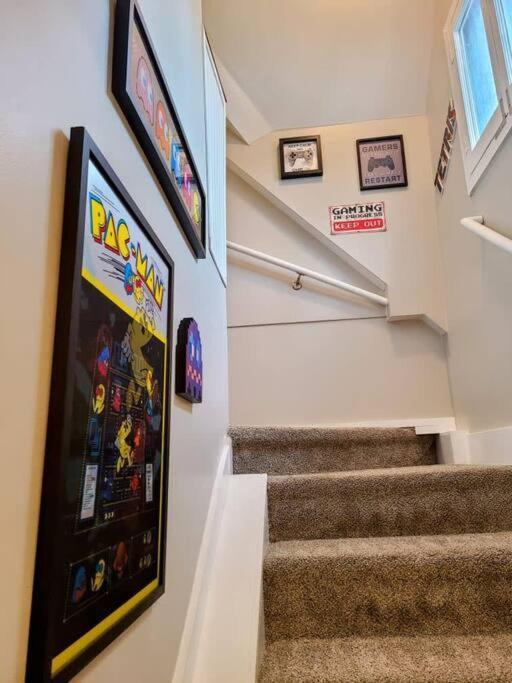 Downtown Kzoo With 3rd Floor Arcade Holiday home Kalamazoo