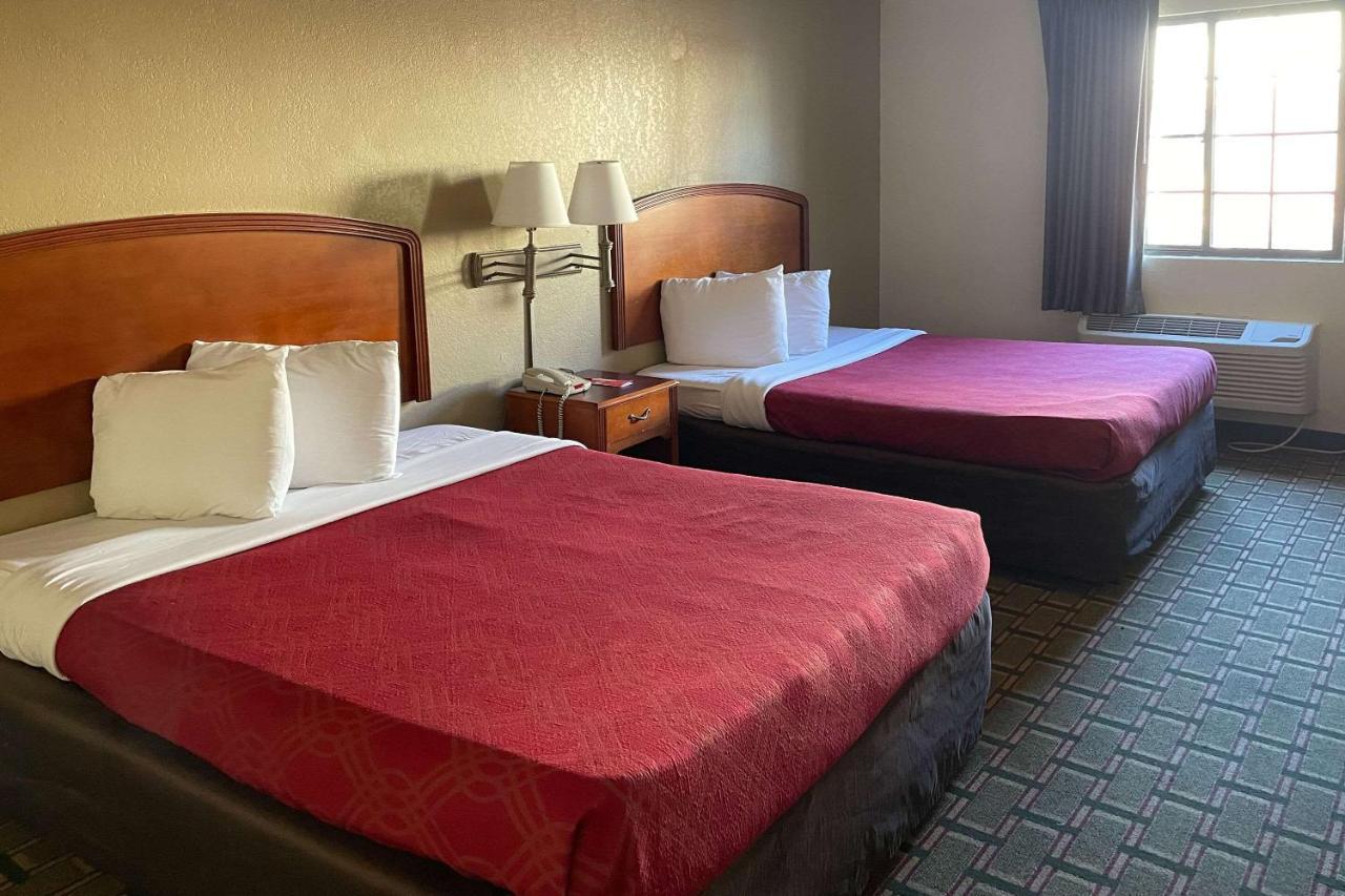 Lodge Econo Kalamazoo