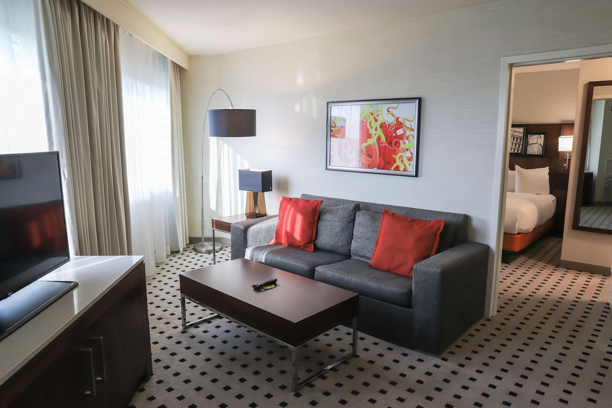 Radisson Plaza And 4* Kalamazoo