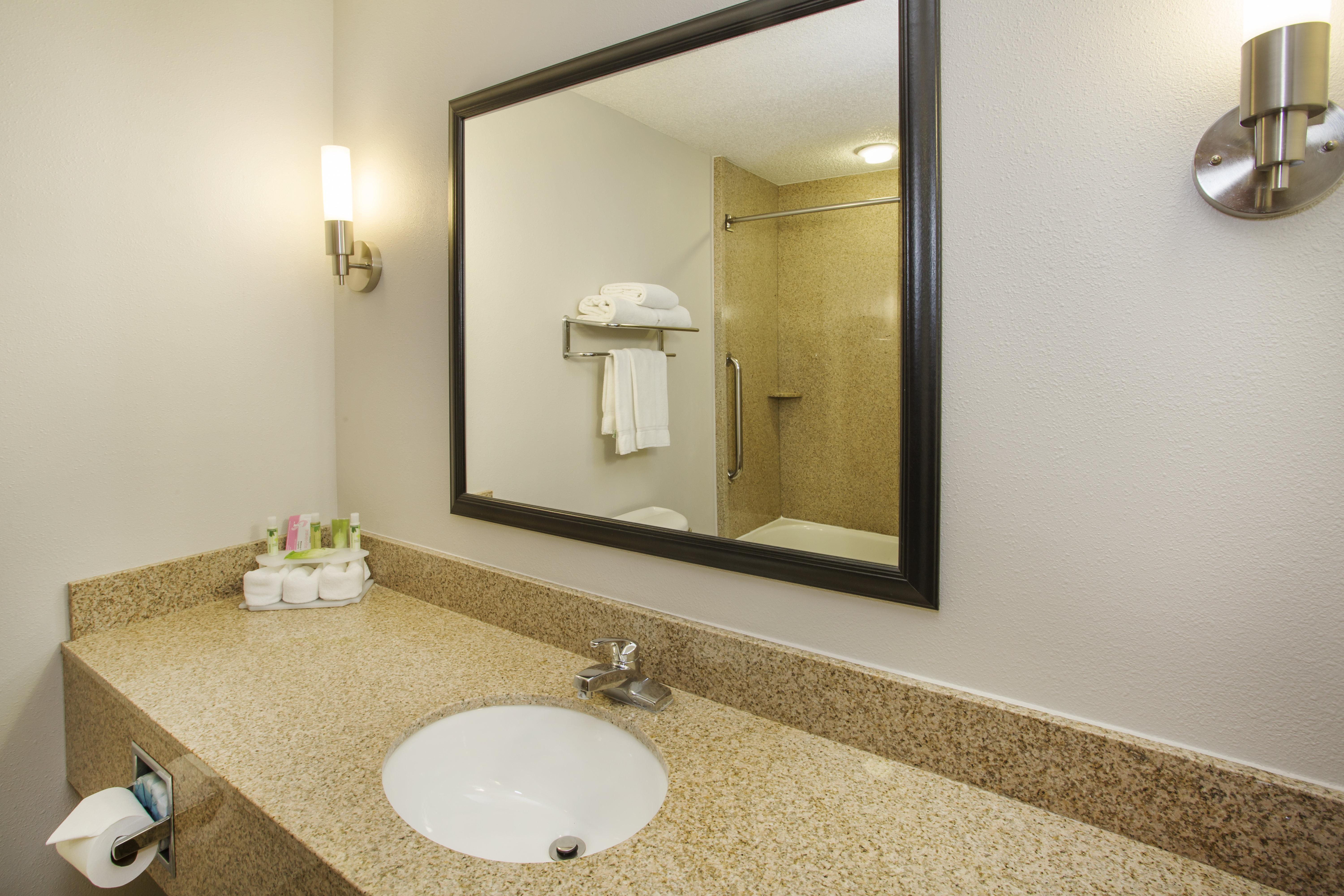 Express & Kalamazoo, An Ihg Kalamazoo