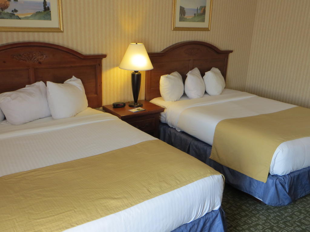 Baymont By Wyndham West 3*