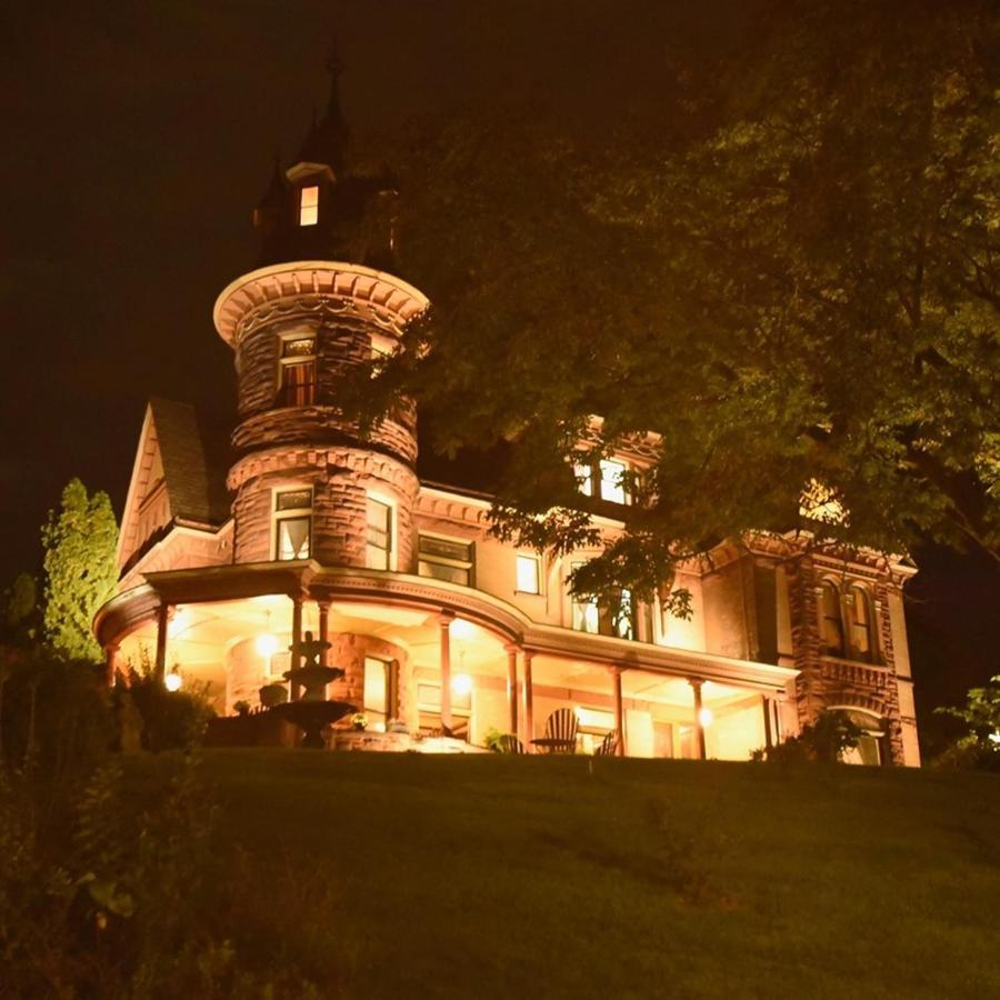 Bed & Breakfast Upjohn *