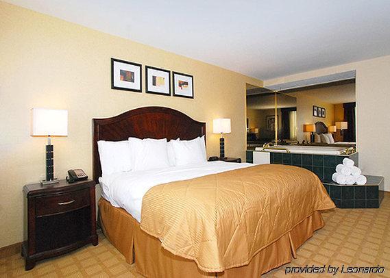 Four Points By Sheraton Hotel