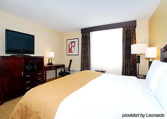 Hotel Four Points By Sheraton 3*