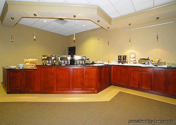 Four Points By Sheraton Hotel 3*