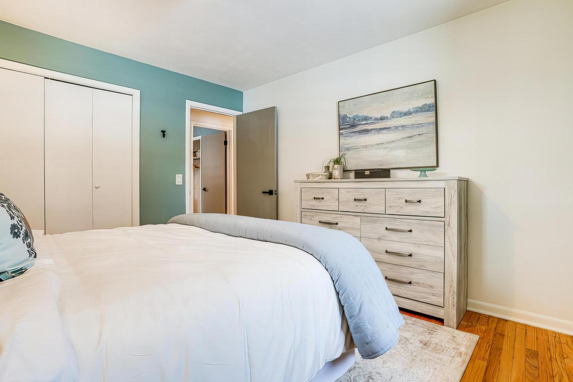 Wicks - Desirable Neighborhood Near Downtown Kalamazoo
