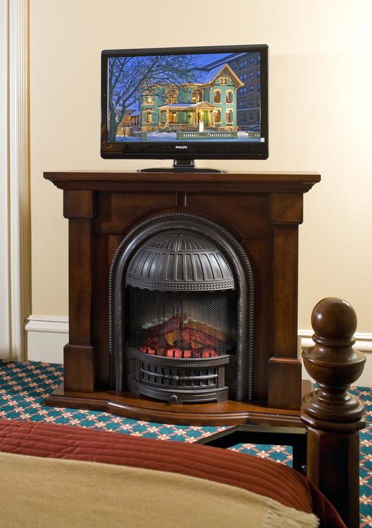 Bed & Breakfast House Kalamazoo