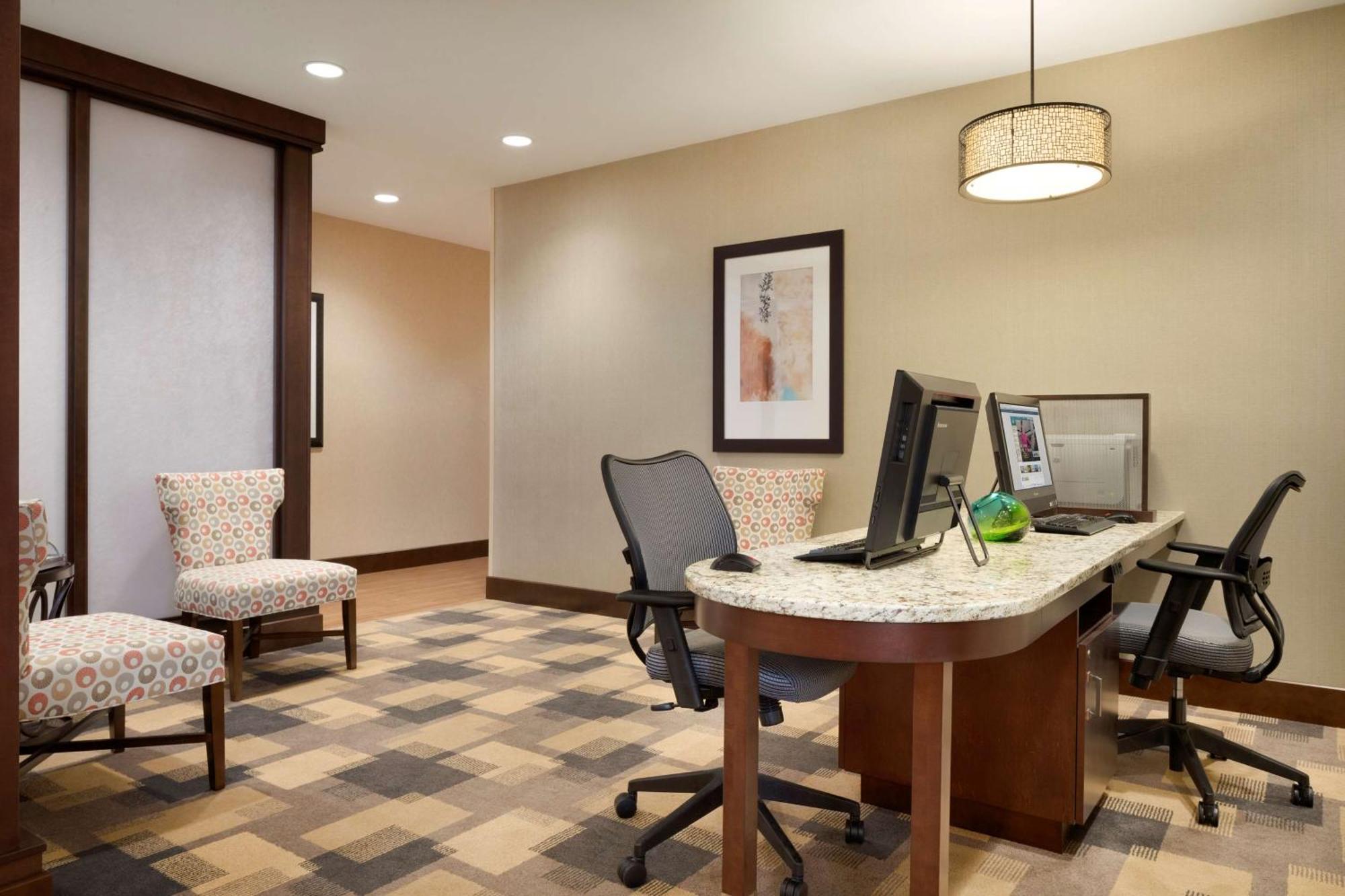 Homewood By Hilton Kalamazoo-portage Hotel Kalamazoo