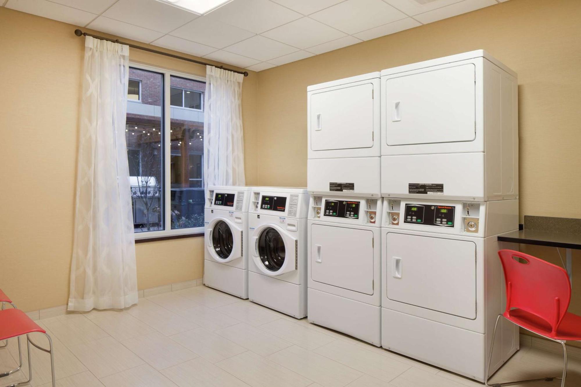 Homewood By Hilton Kalamazoo-portage 3*