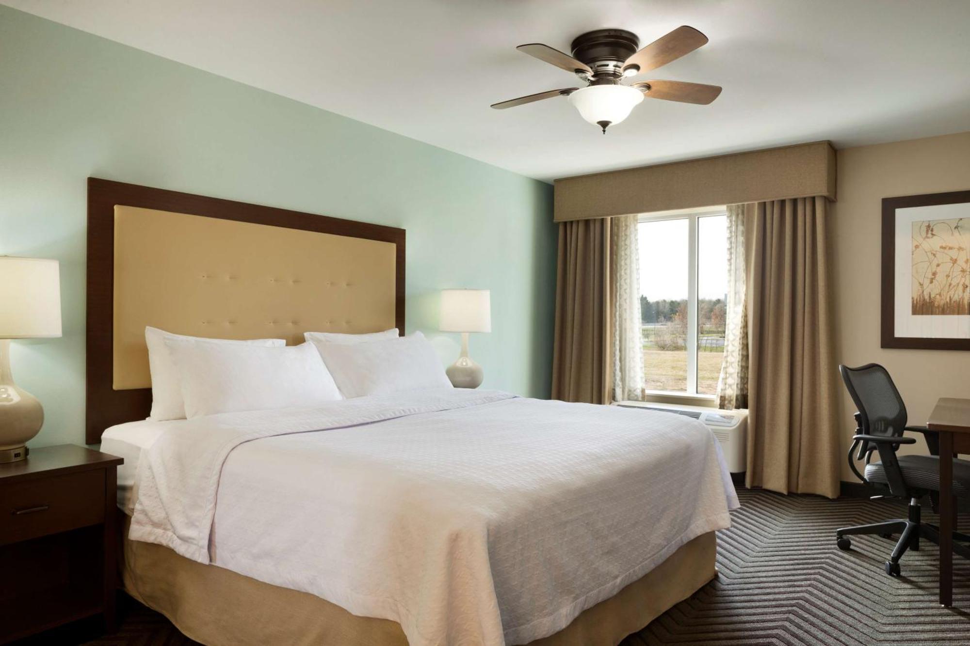 Hotel Homewood By Hilton Kalamazoo-portage