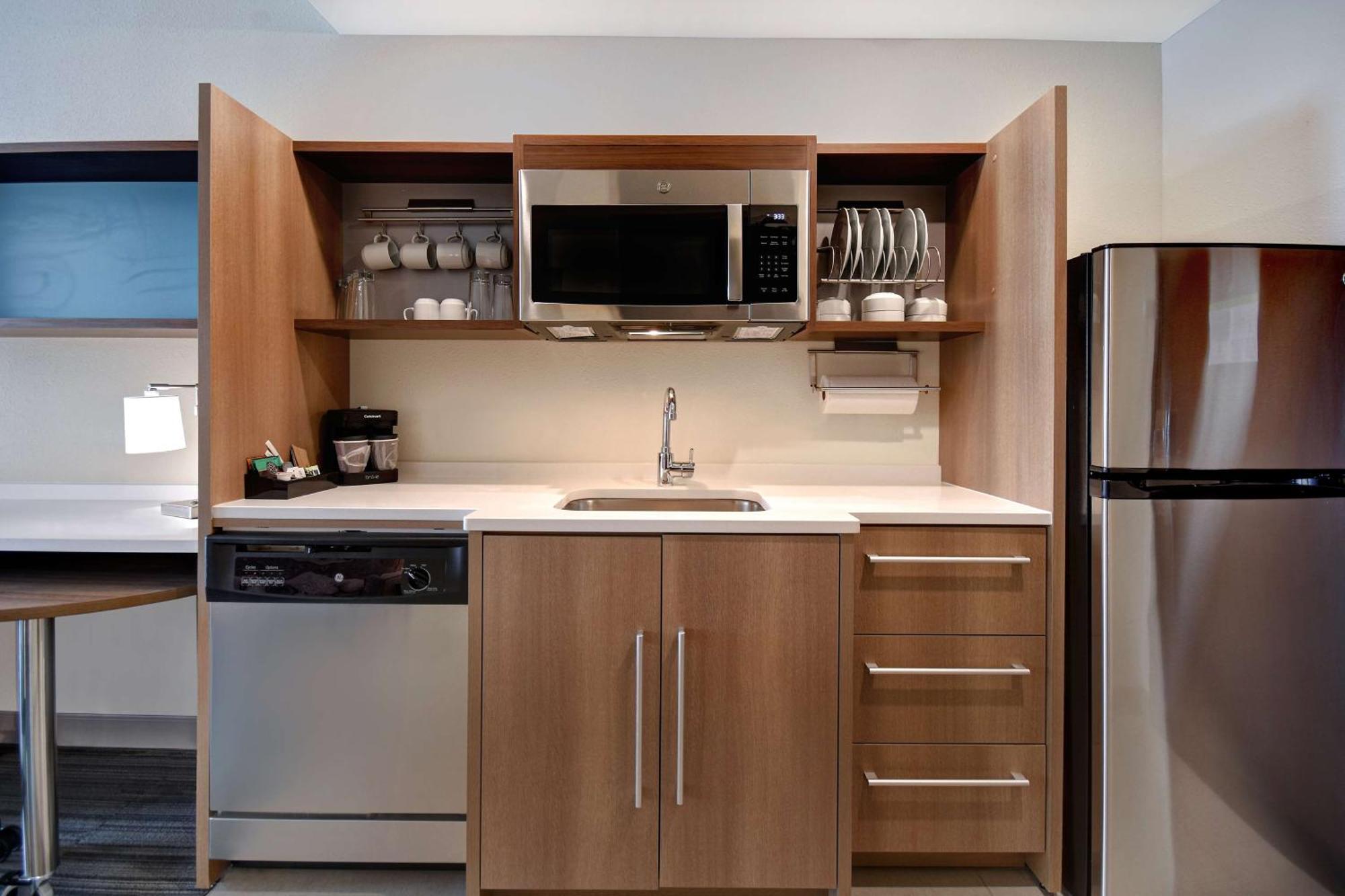 Home2 By Hilton Downtown, Mi 3* Kalamazoo