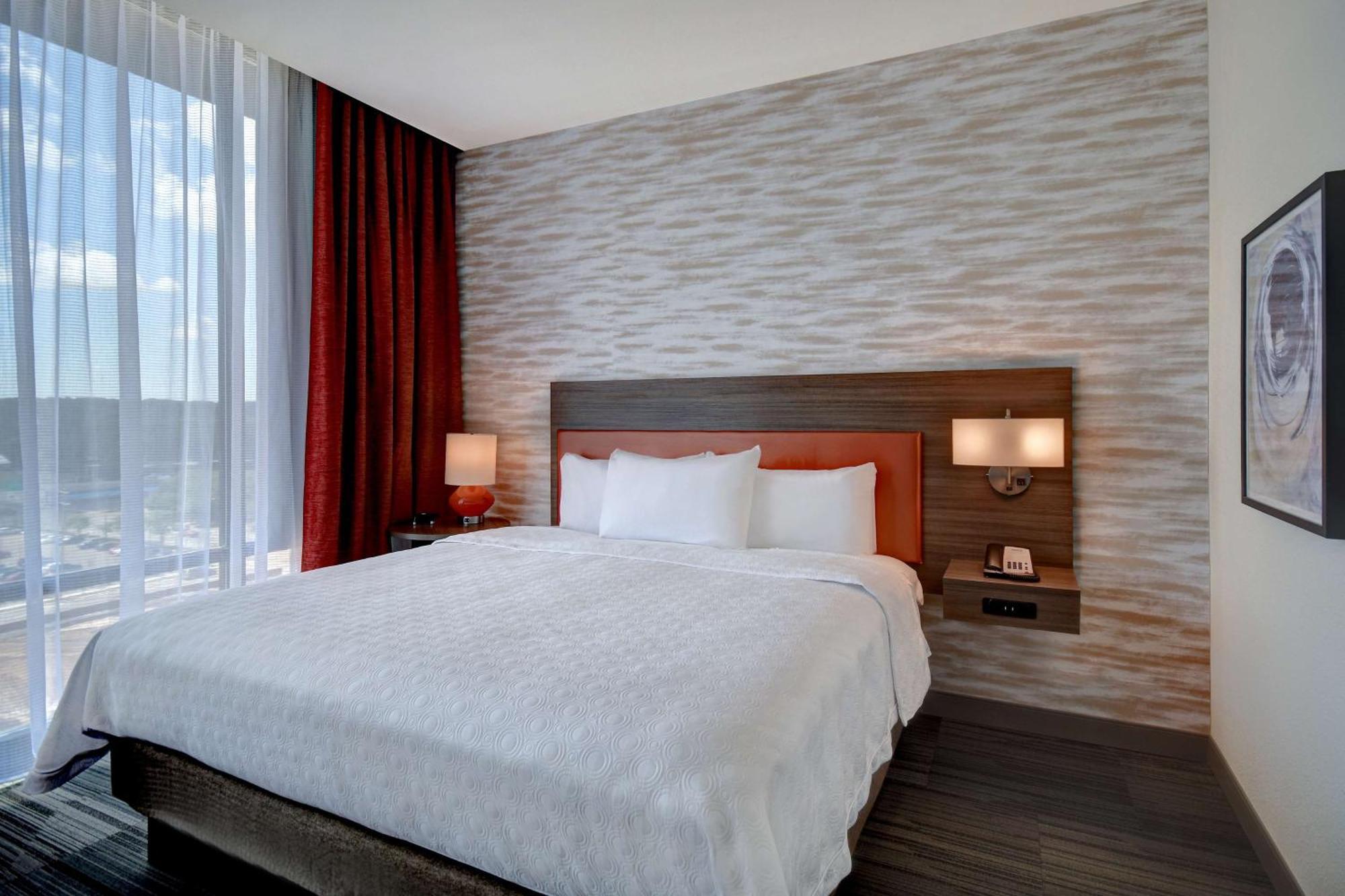 Hotel Home2 By Hilton Downtown, Mi 3*