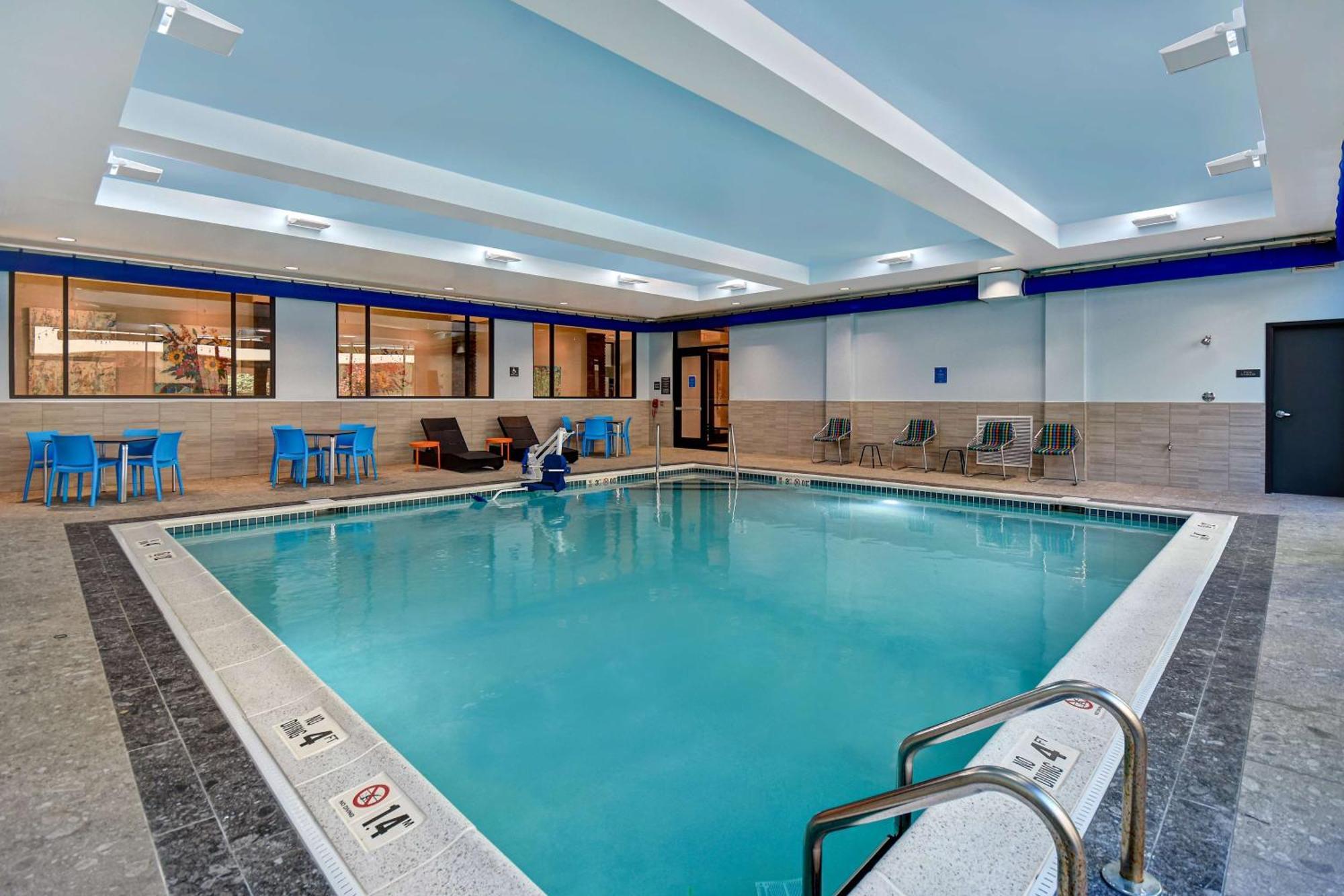 Home2 By Hilton Downtown, Mi Hotel 3*