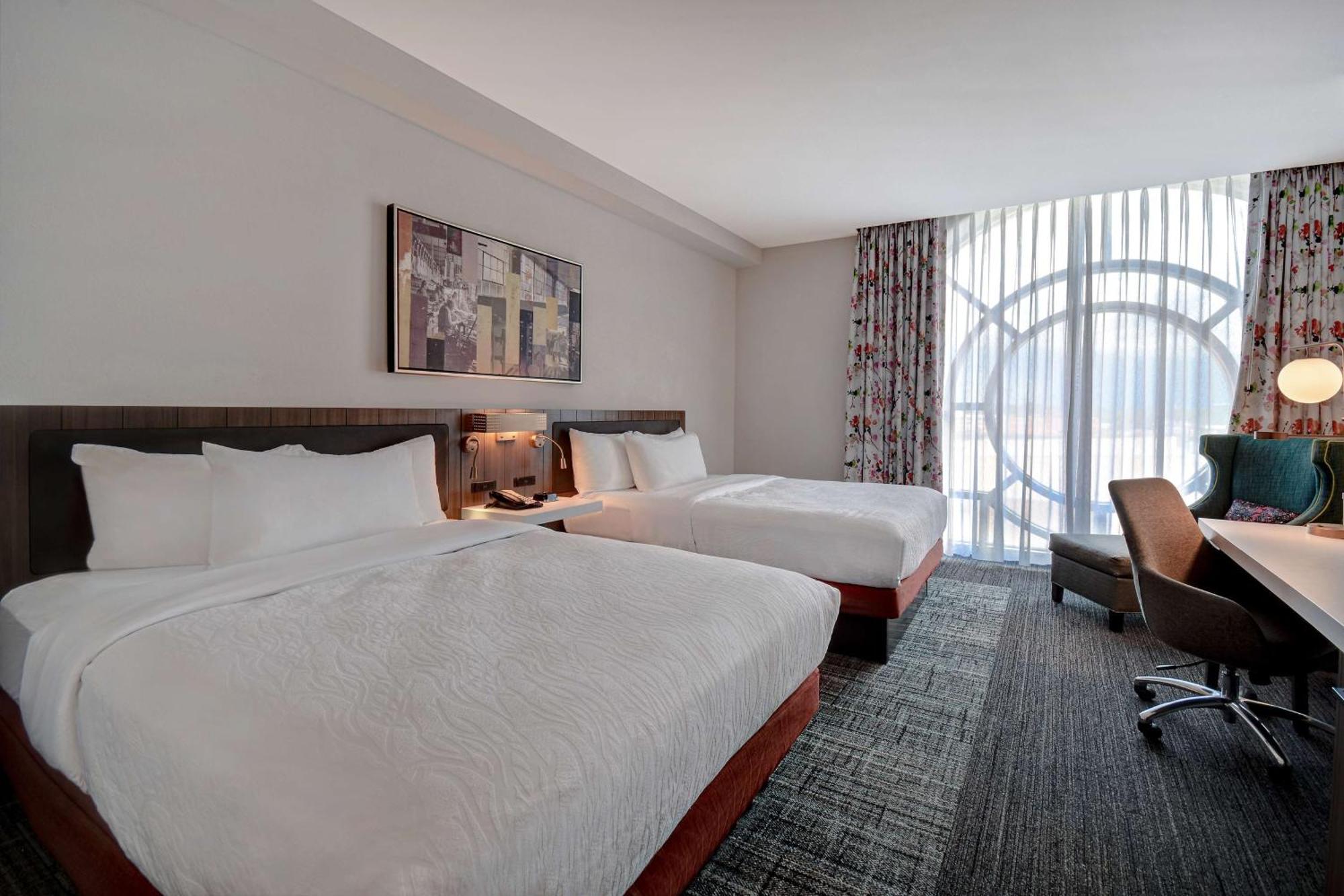 Hotel Hilton Garden Downtown 3*