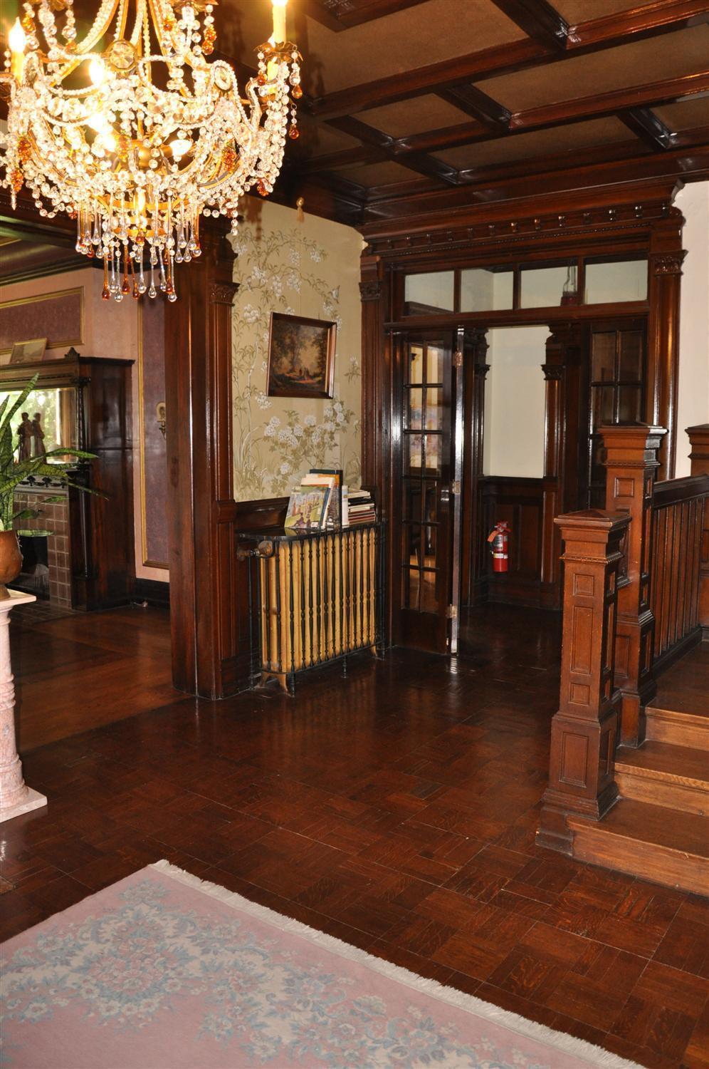 Henderson Castle 3*