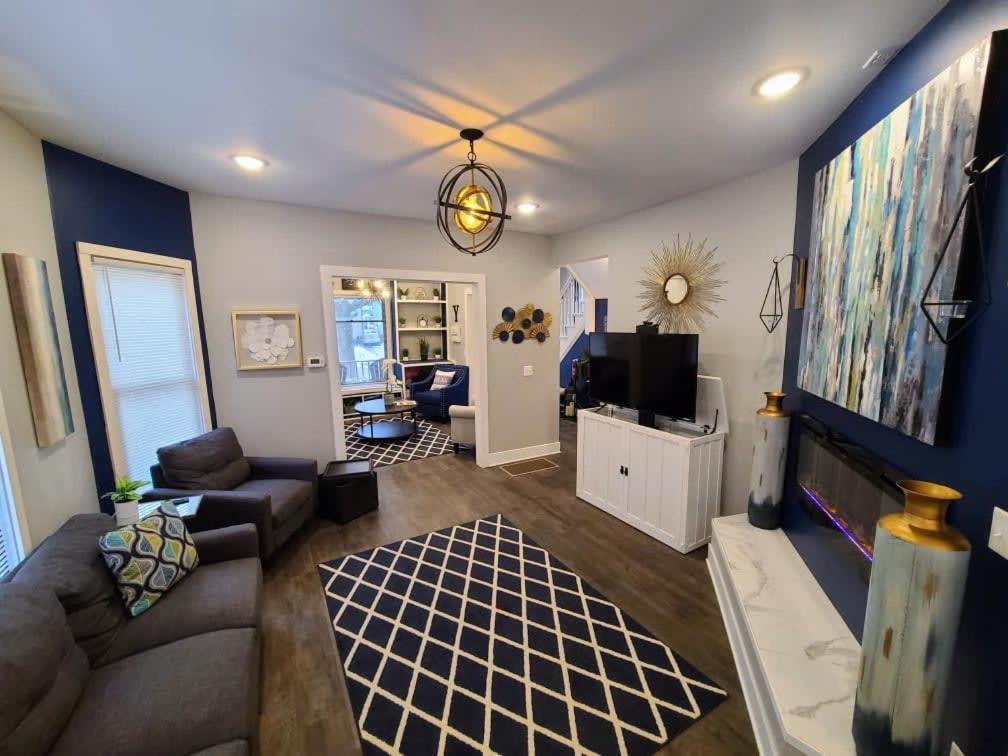 Holiday home Luxury Listing - 92 Walkable Score Downtown Kzoo Kalamazoo