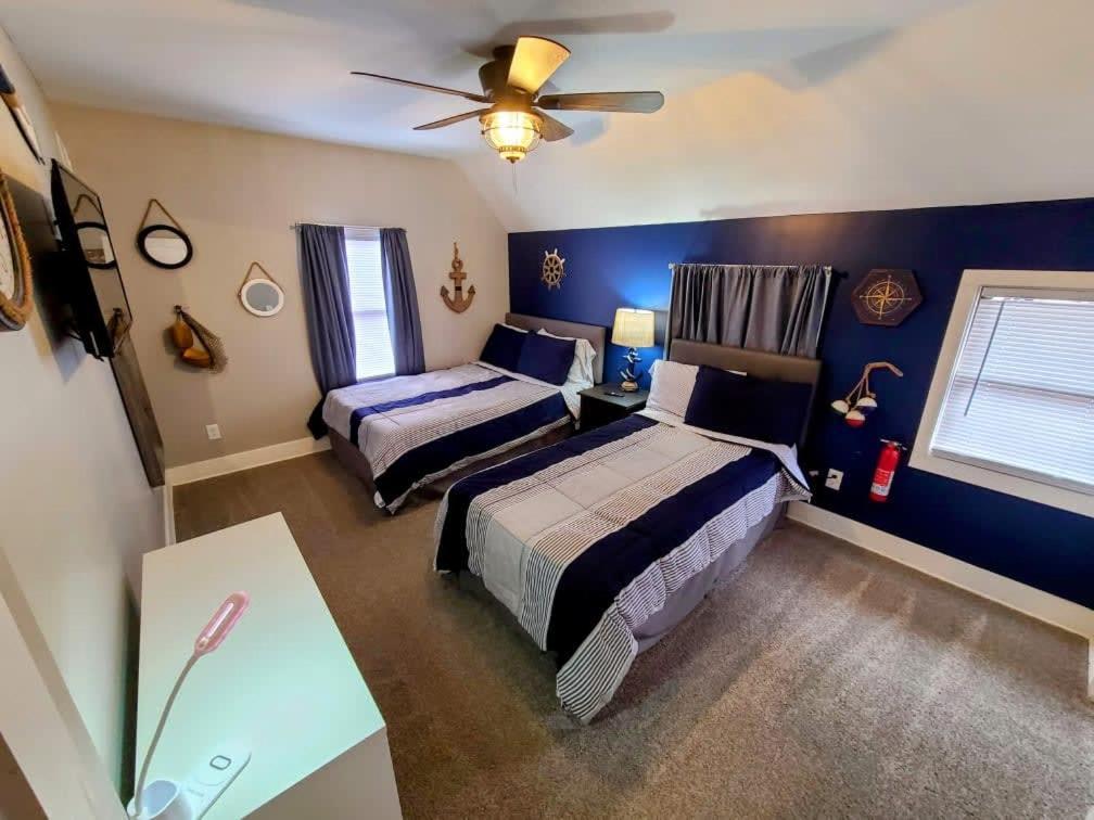 Luxury Listing - 92 Walkable Score Downtown Kzoo *