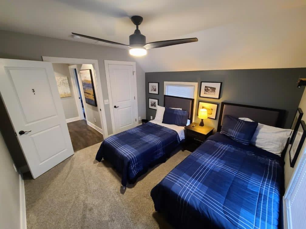 Luxury Listing - 92 Walkable Score Downtown Kzoo Holiday home