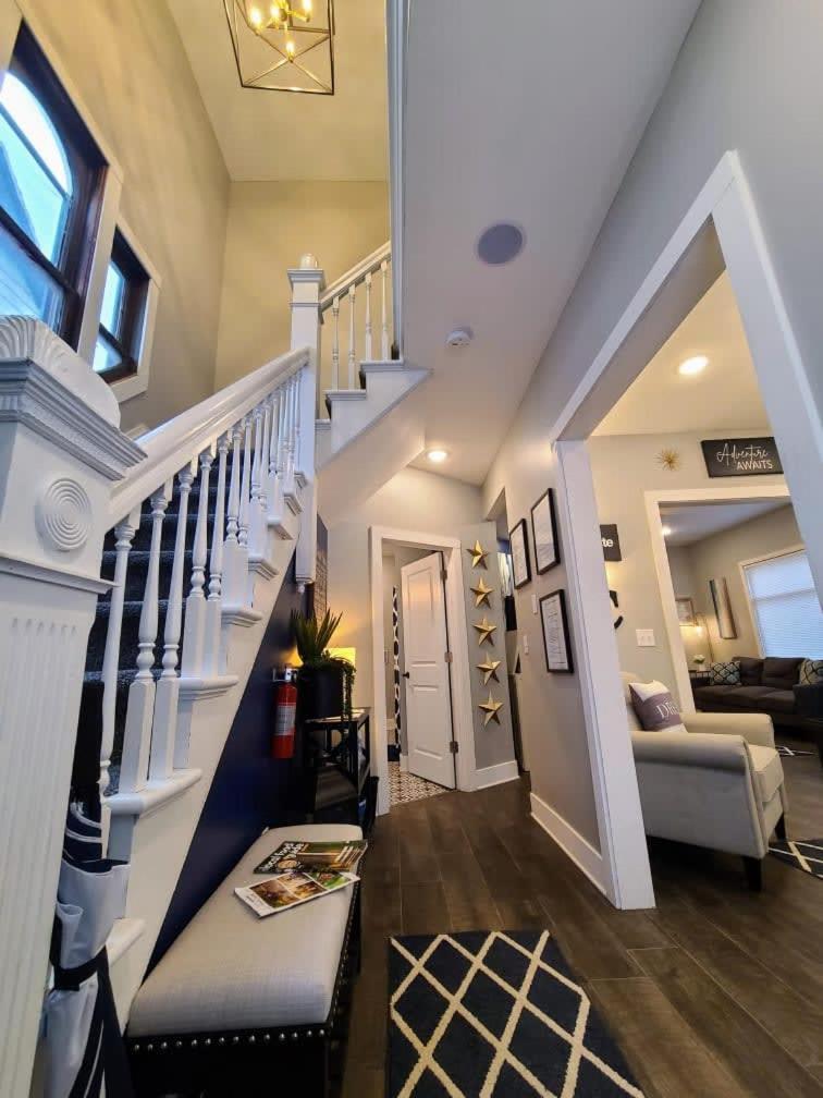 Luxury Listing - 92 Walkable Score Downtown Kzoo