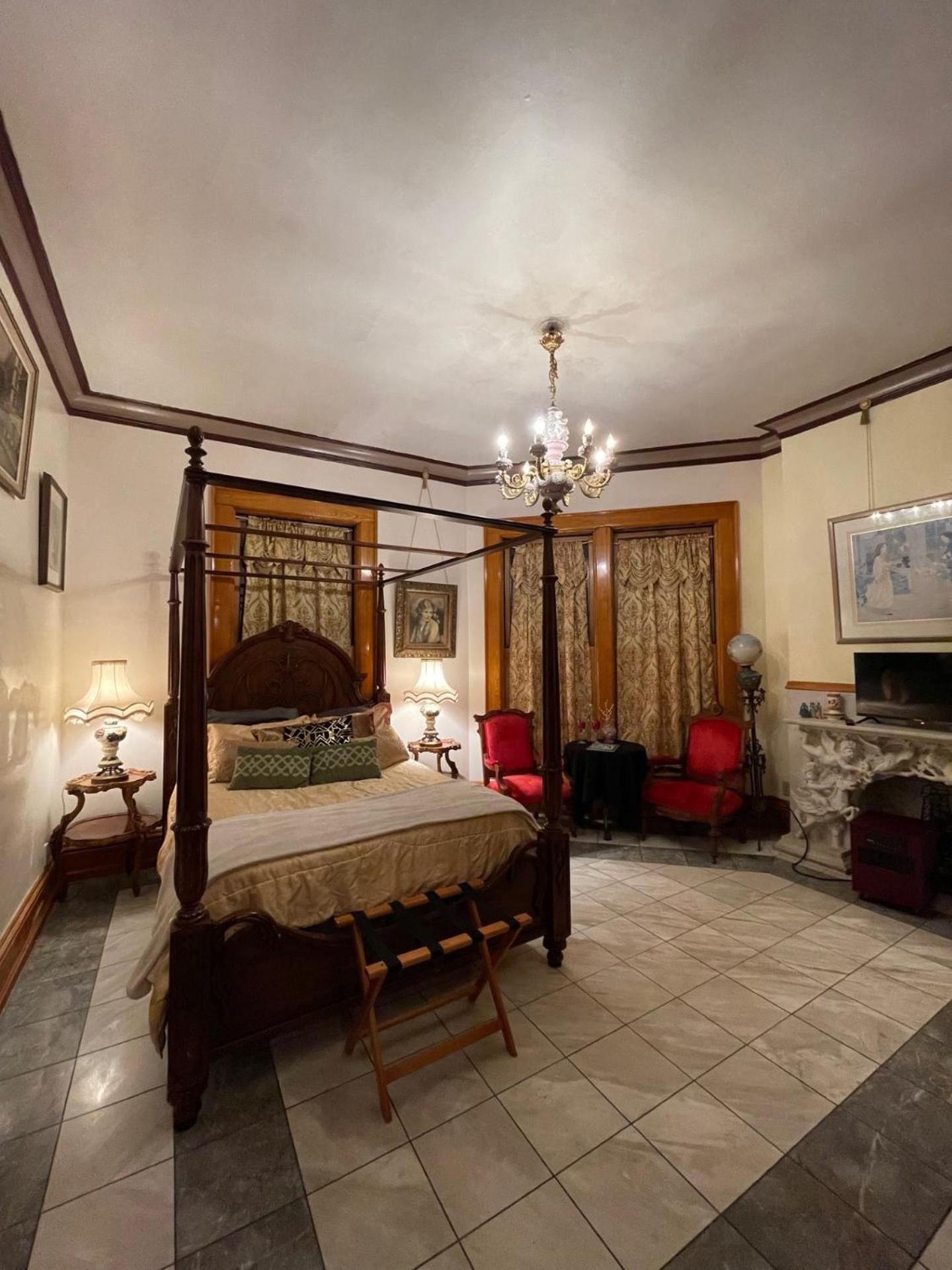 Henderson Castle Kalamazoo