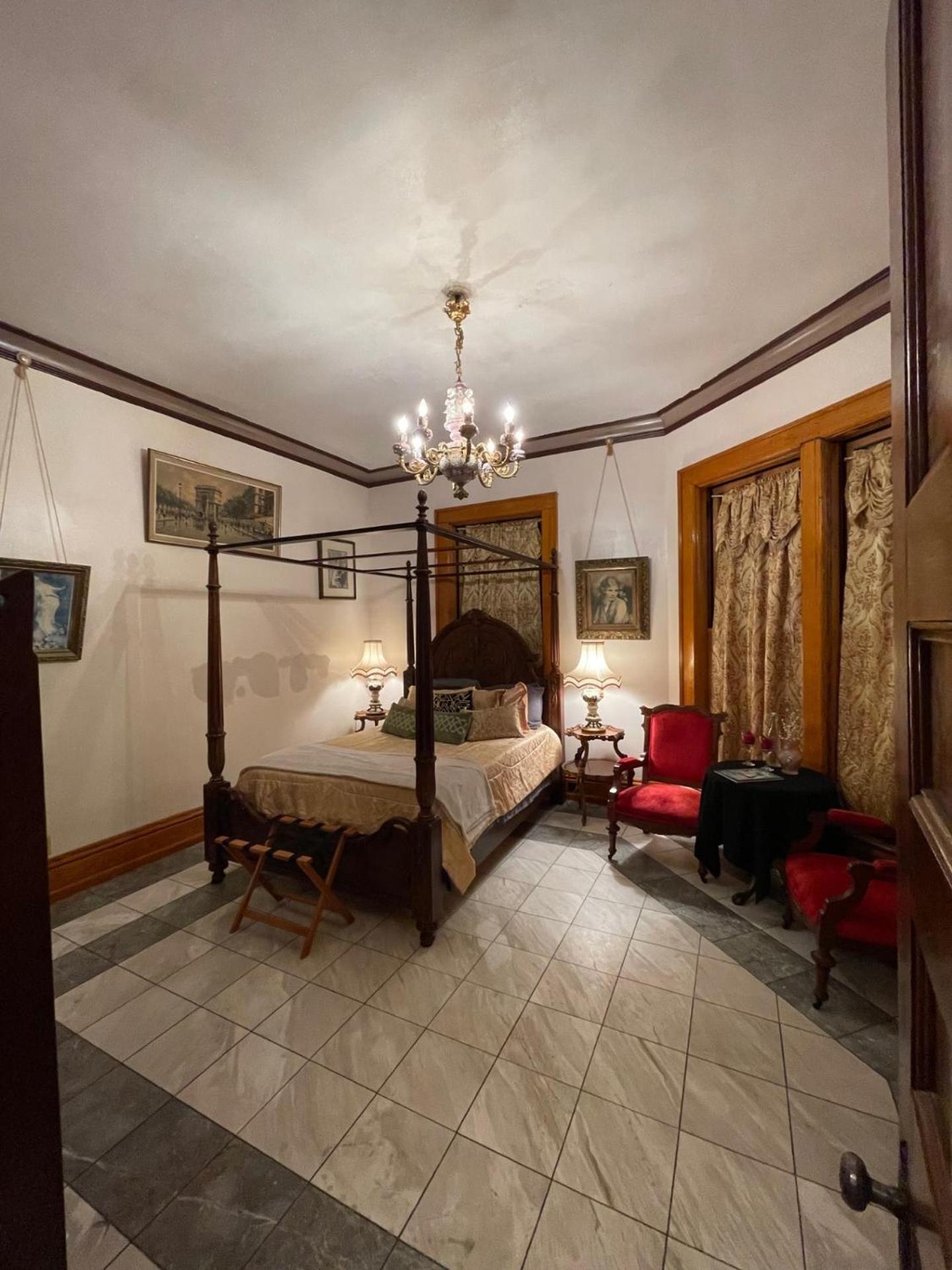 Henderson Castle 3* Kalamazoo