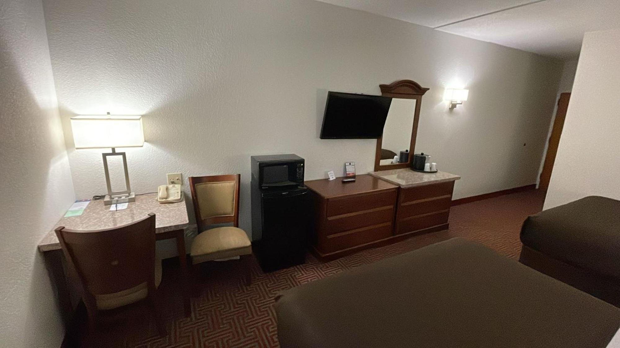 Clarion 3*