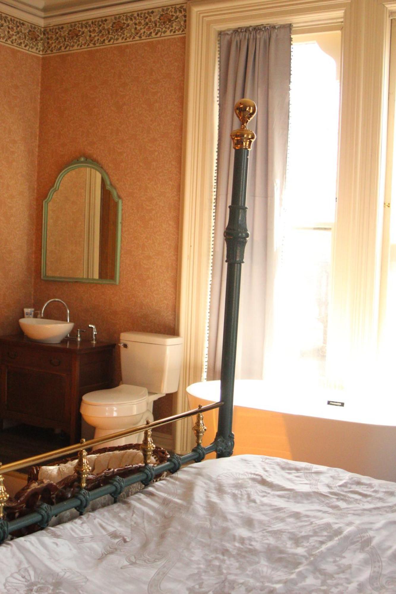 Henderson Castle Bed & Breakfast Kalamazoo