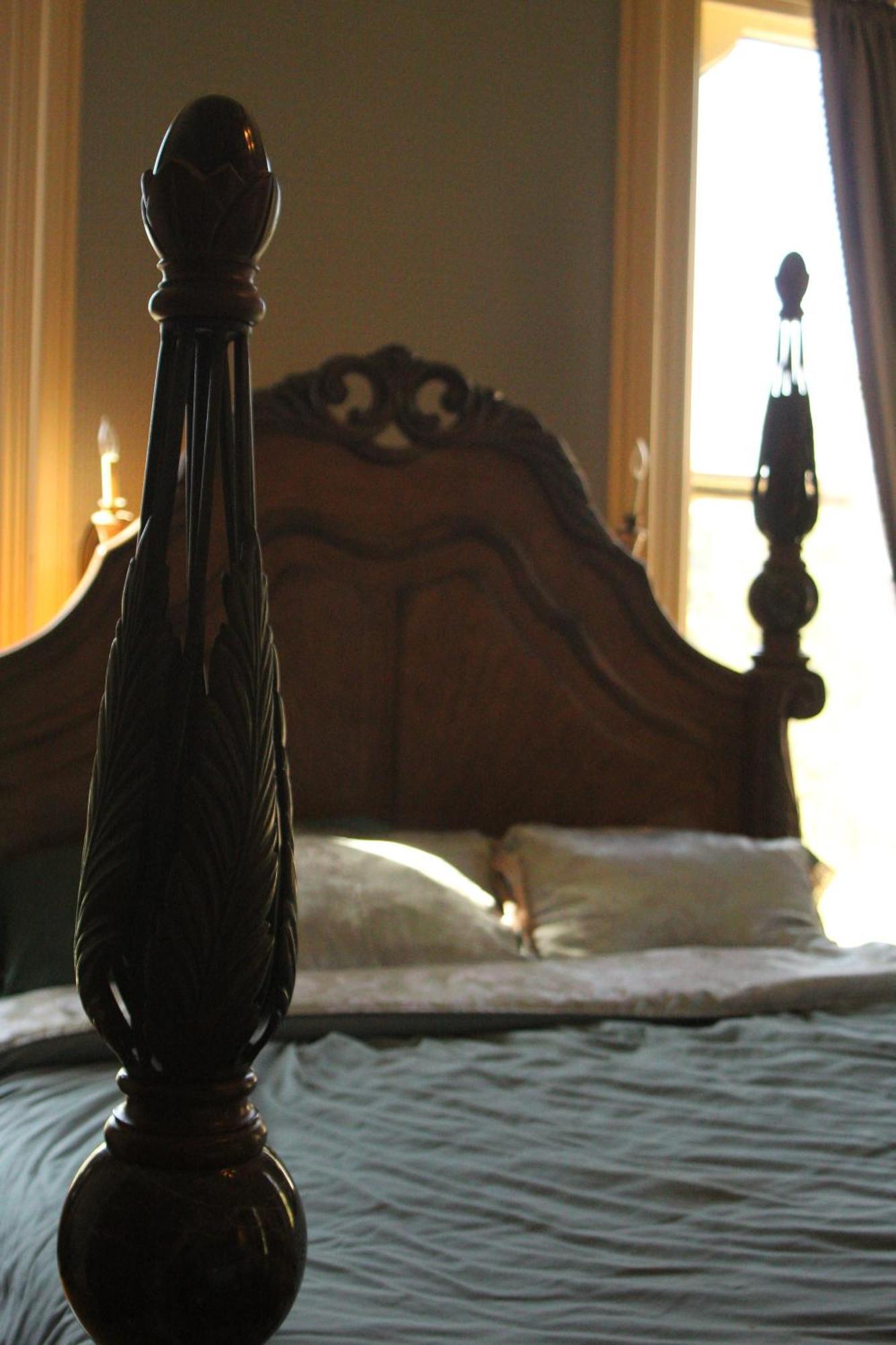 Bed & Breakfast Henderson Castle