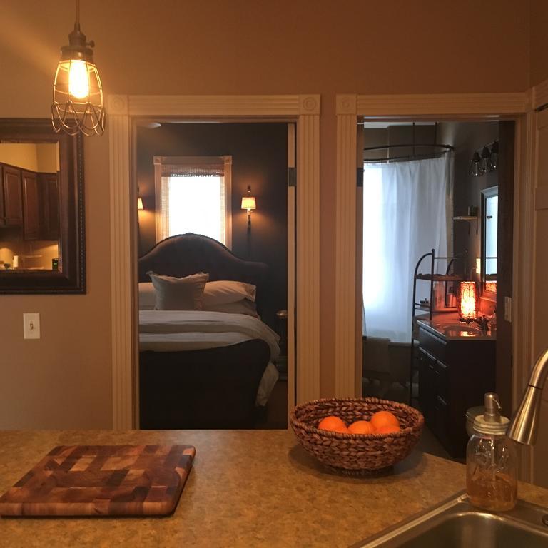 Bed & Breakfast Kara's Kottages Kalamazoo