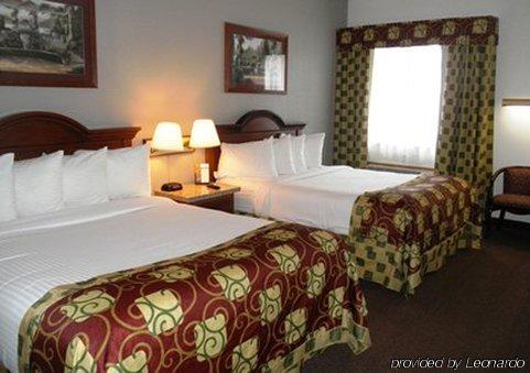 Clarion 3*