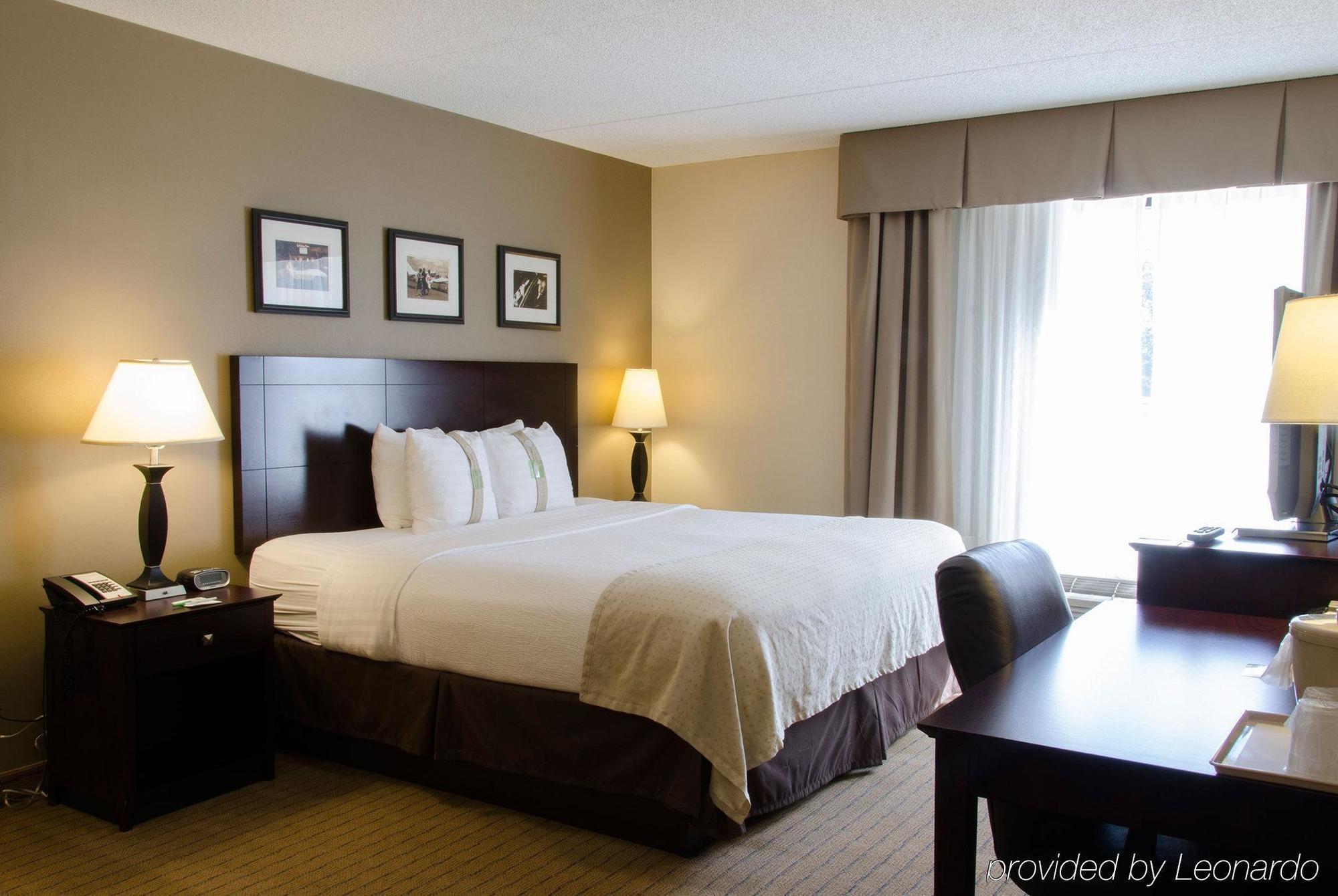 Delta By Marriott Conference Center Hotel 3*