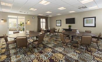 Hotel Homewood By Hilton Kalamazoo-portage