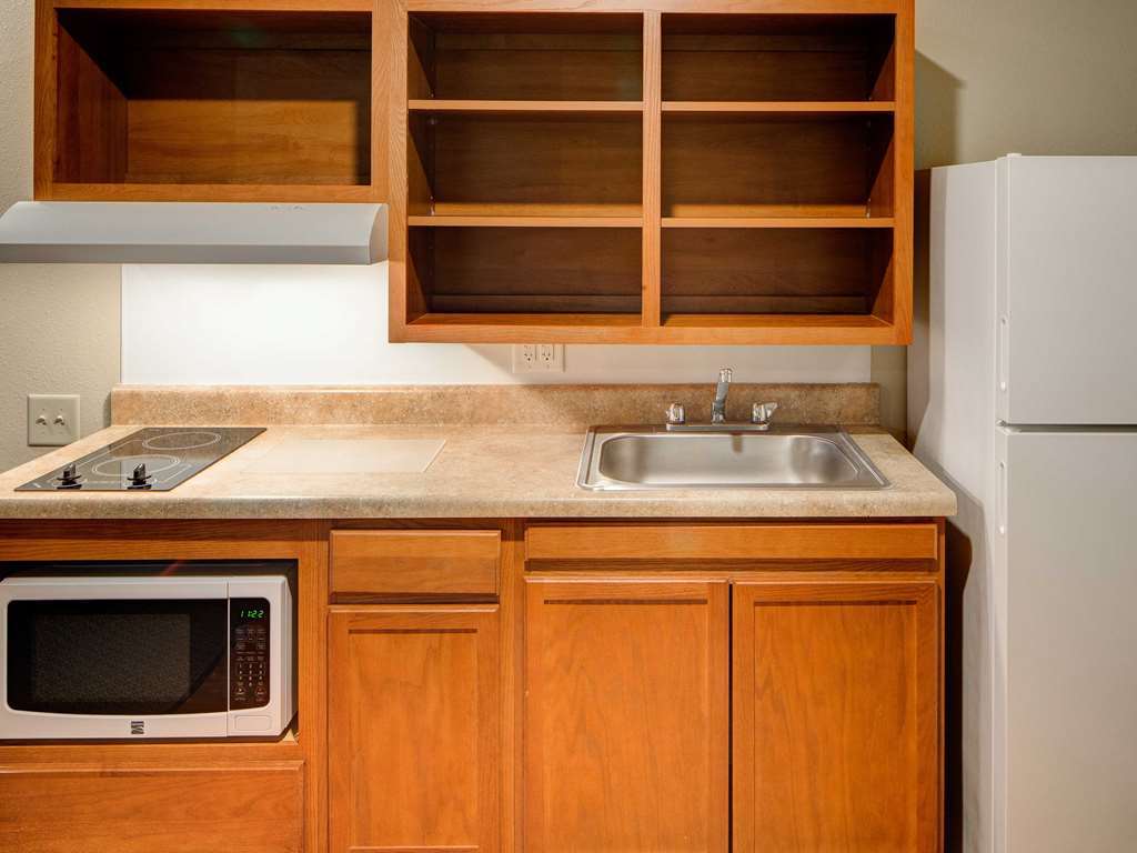 Extended America Select - - West Hotel 2*
