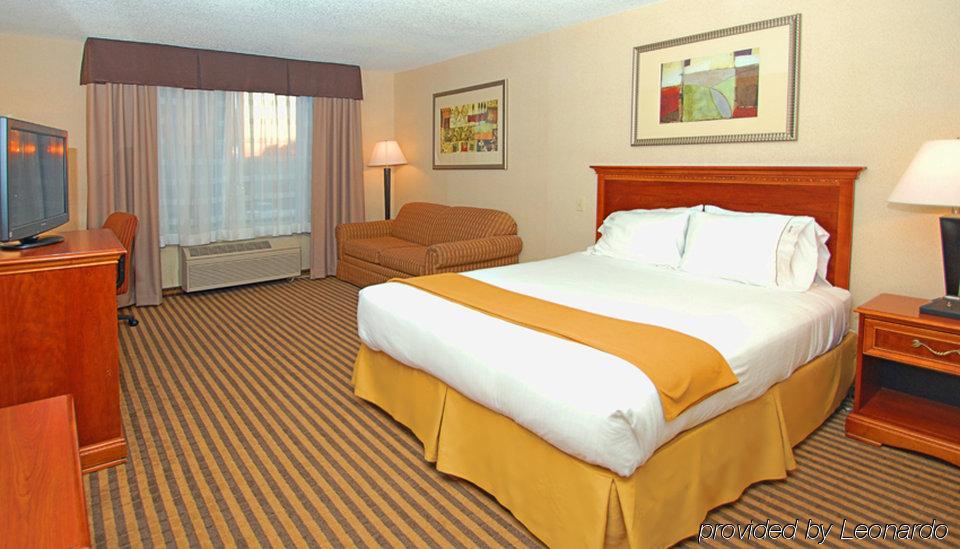 Express & Kalamazoo, An Ihg